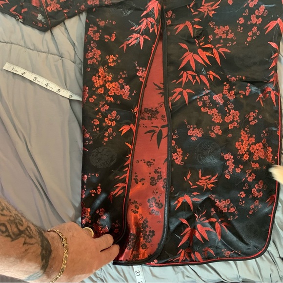 Beautiful Japanese Dress - Picture 8 of 8